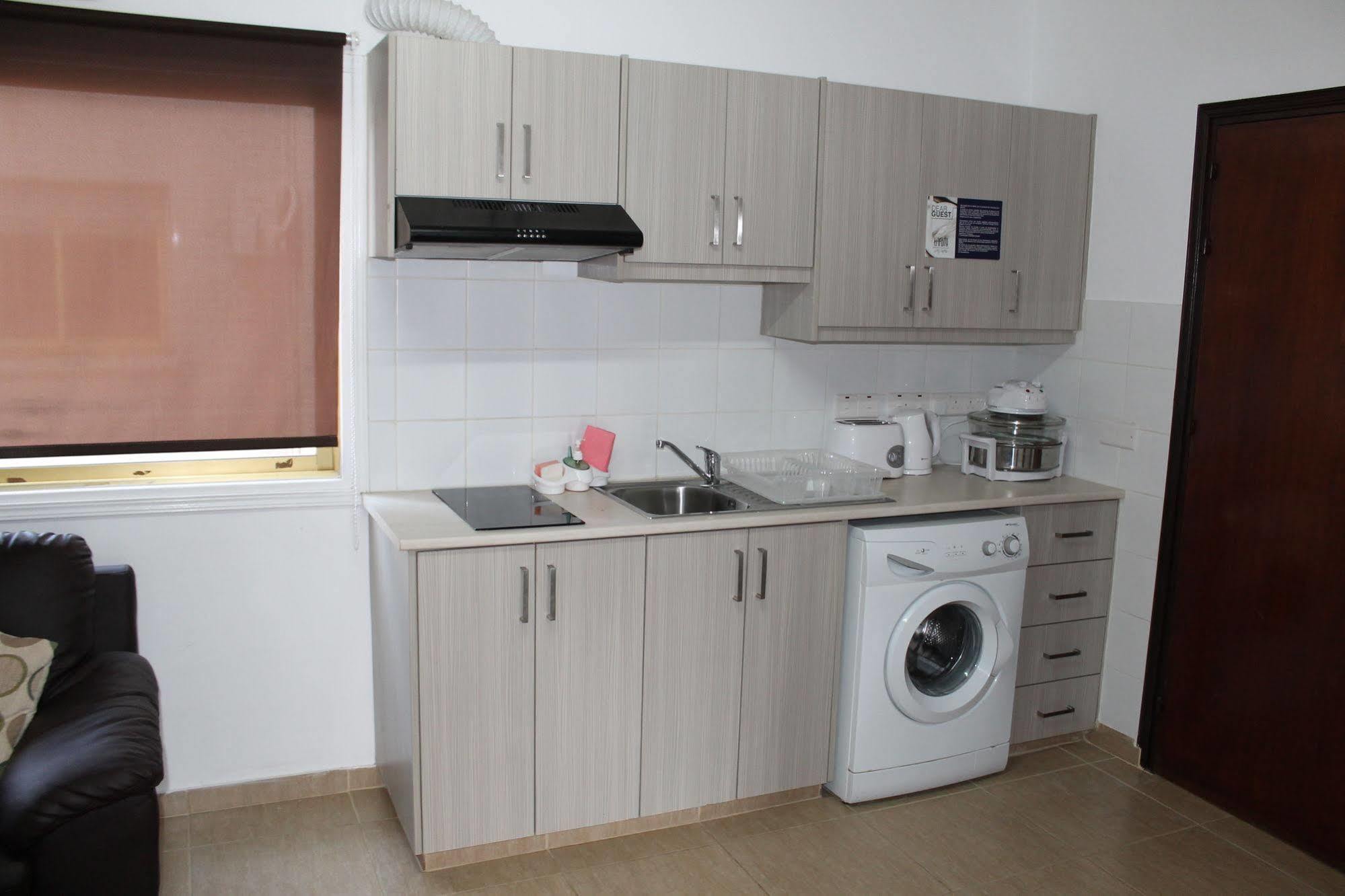 Tiffany City Apartments Lárnaka Kültér fotó