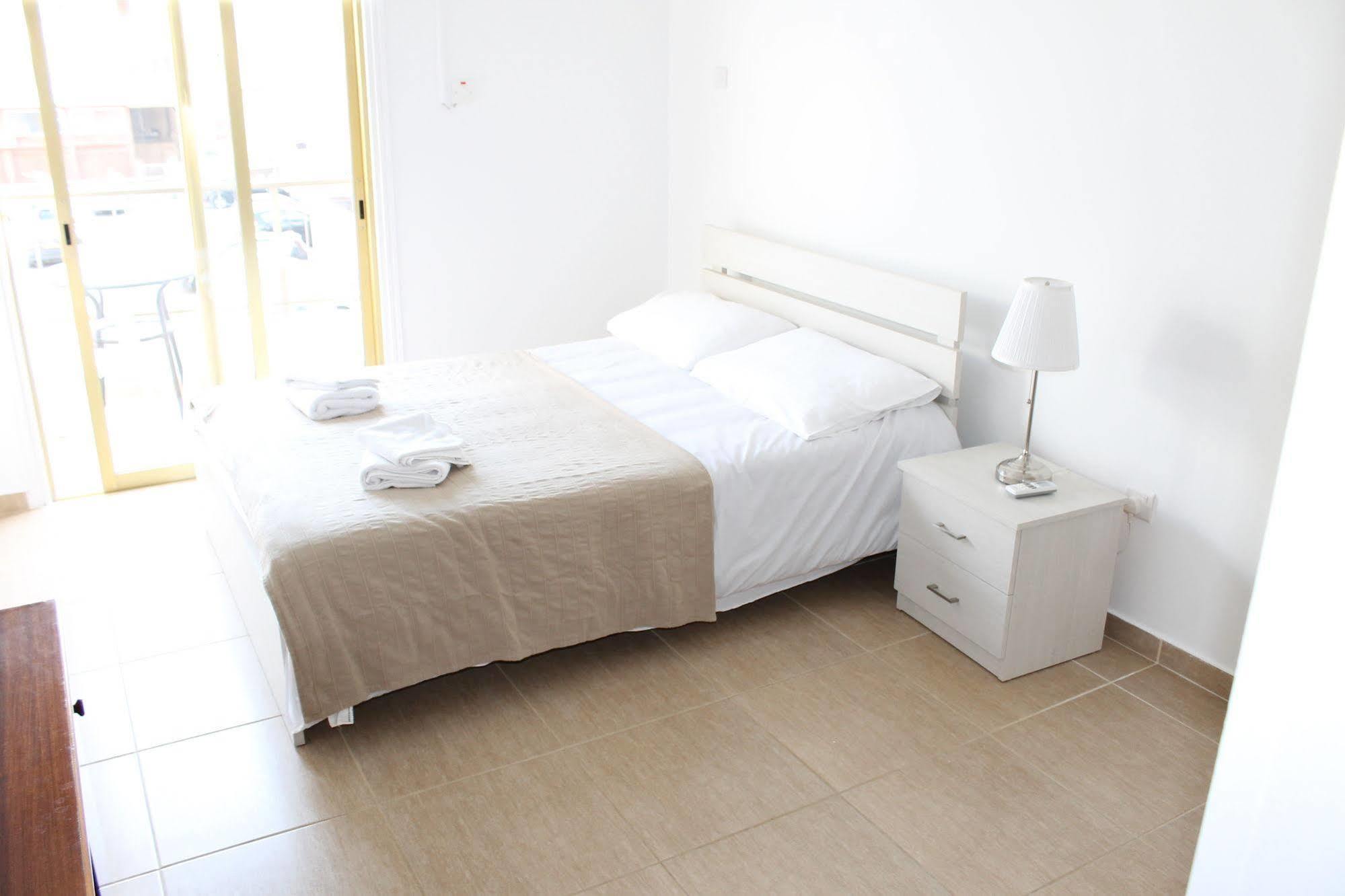 Tiffany City Apartments Lárnaka Kültér fotó